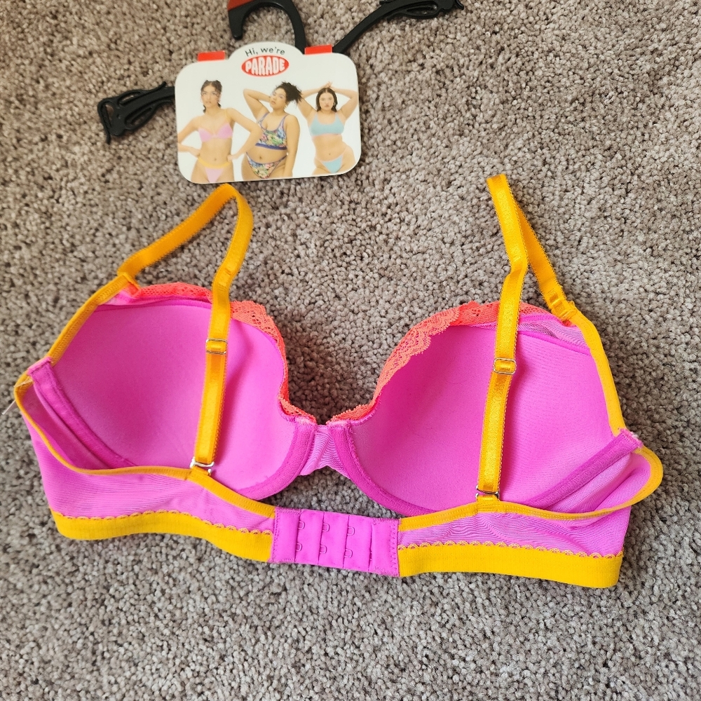 Bra - Picture 11 of 15